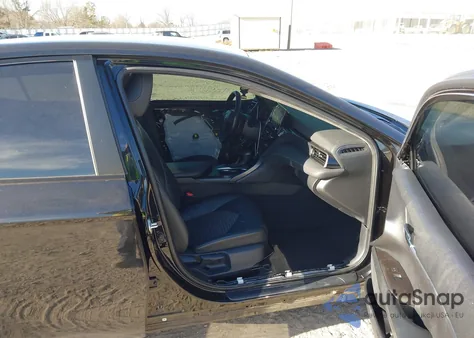 2022 Toyota Camry Se Nightshade Edition z USA, uszkodzony, nr VIN 4T1T11AK5NU072839